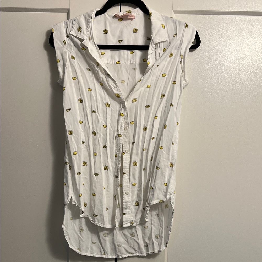 Philosophy White and Gold Button-Down Sleeveless Shirt rayon